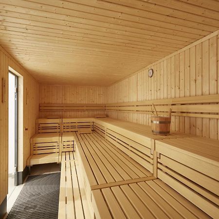Reetland am Meer - Premium Reetdachvilla mit 3 Schlafzimmern, Sauna und Kamin F27 Dranske Exterior foto