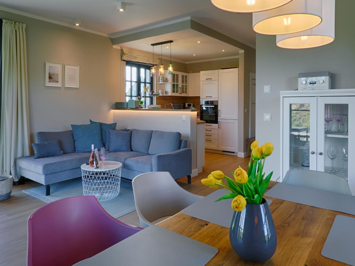 Reetland am Meer - Premium Reetdachvilla mit 3 Schlafzimmern, Sauna und Kamin F27 Dranske Exterior foto